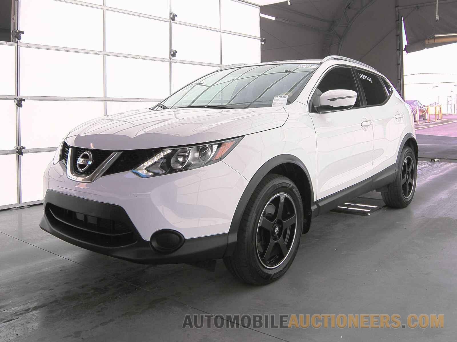 JN1BJ1CP1HW030771 Nissan Rogue Sport 2017