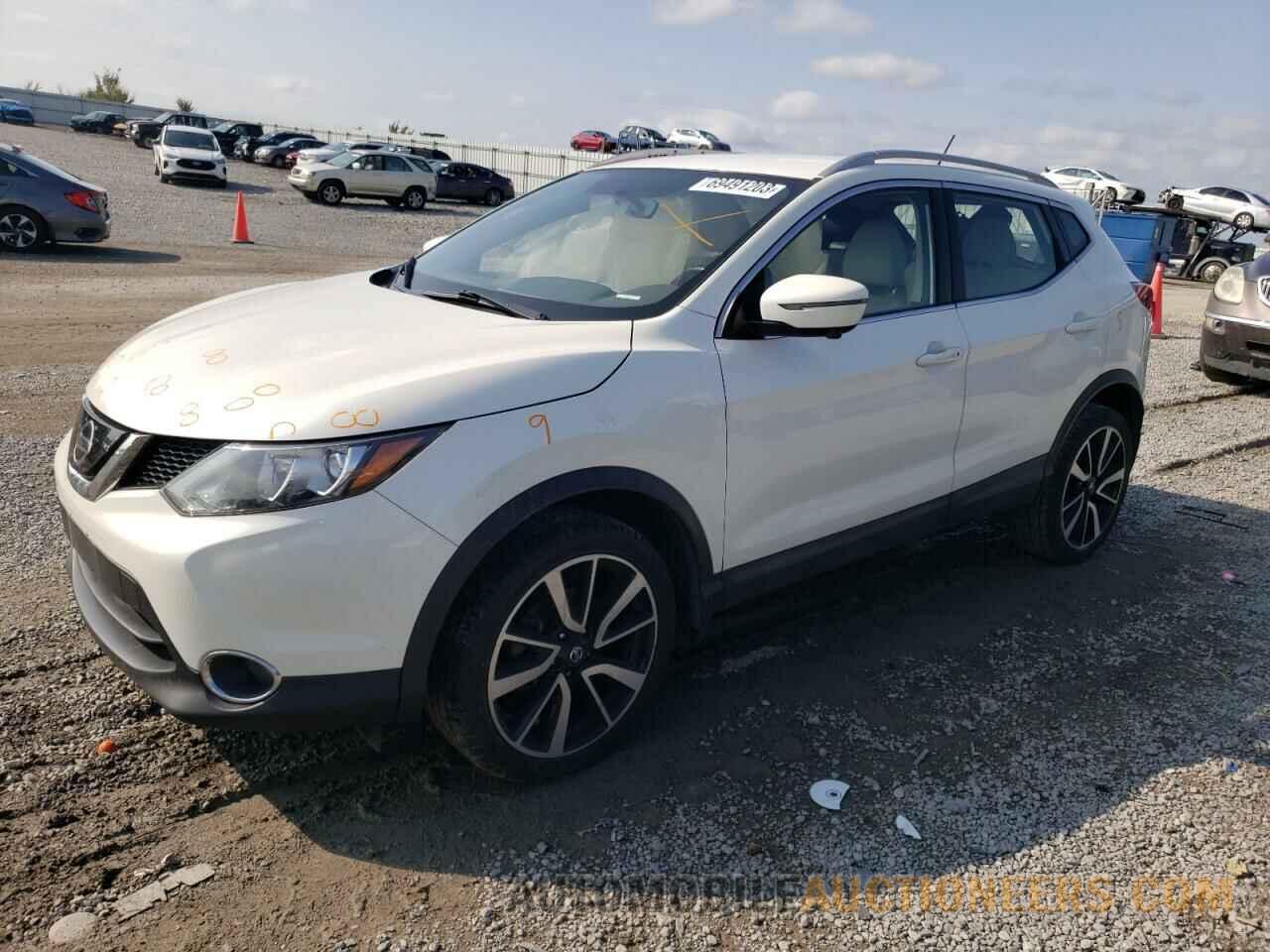 JN1BJ1CP1JW196598 NISSAN ROGUE 2018