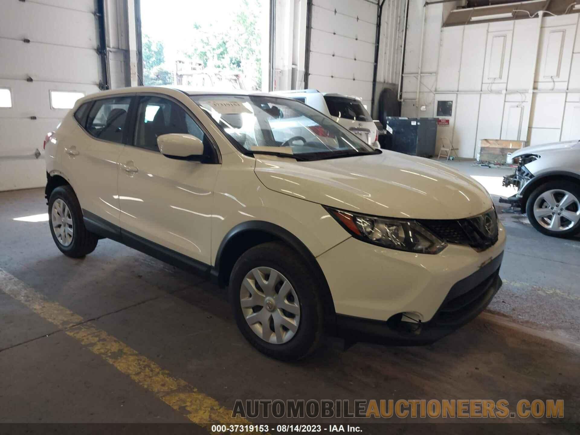 JN1BJ1CP1KW212266 NISSAN ROGUE SPORT 2019