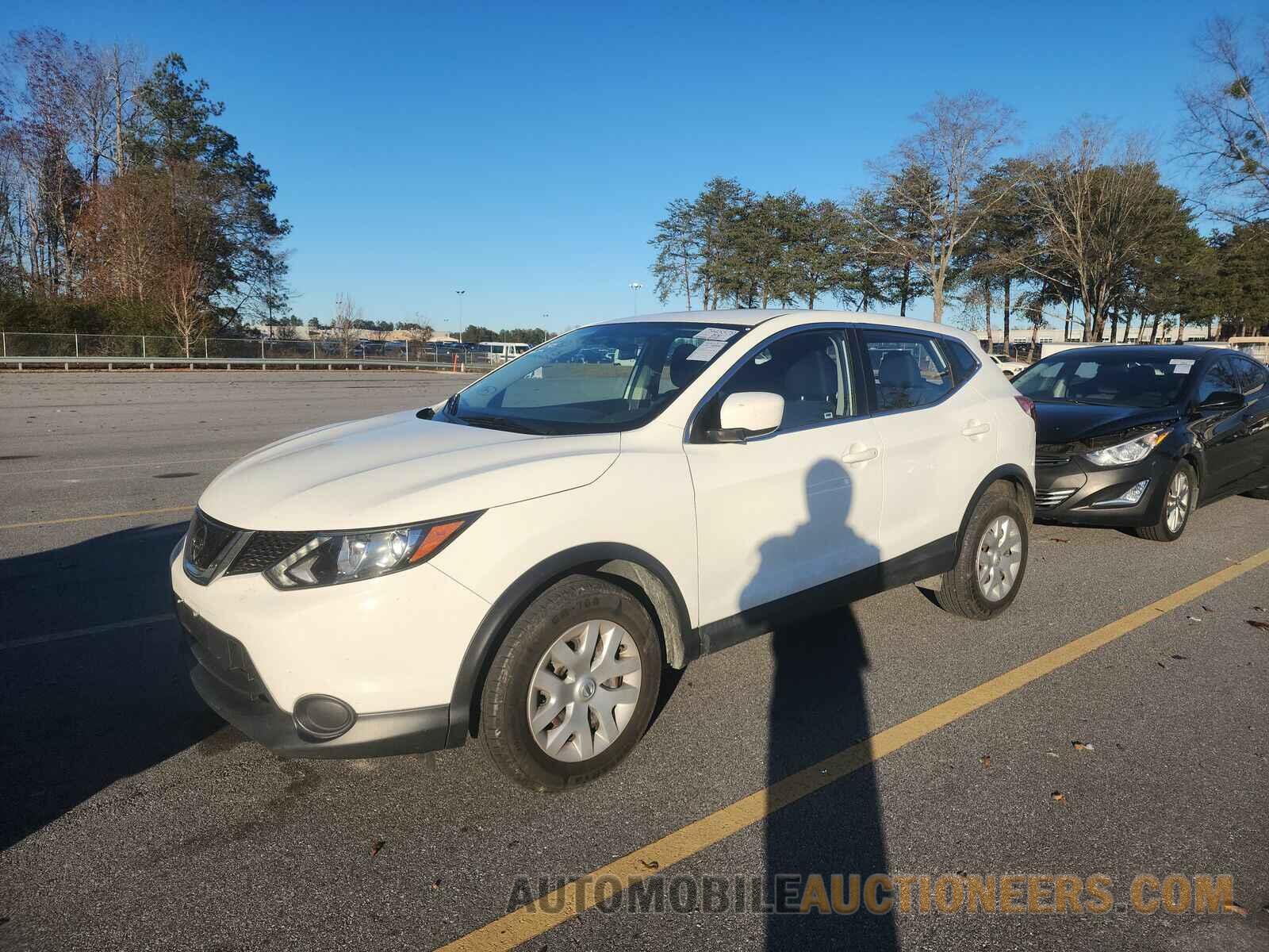 JN1BJ1CP1KW219315 Nissan Rogue Sport 2019