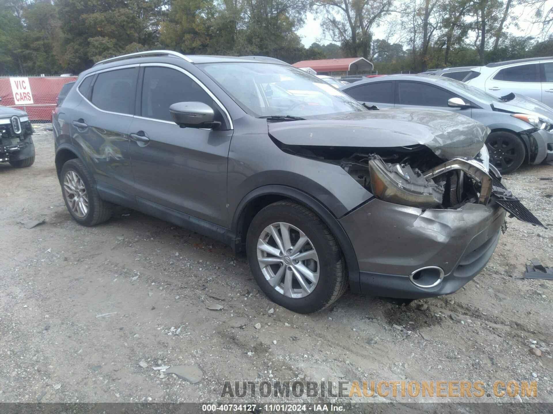 JN1BJ1CP2HW012991 NISSAN ROGUE SPORT 2017