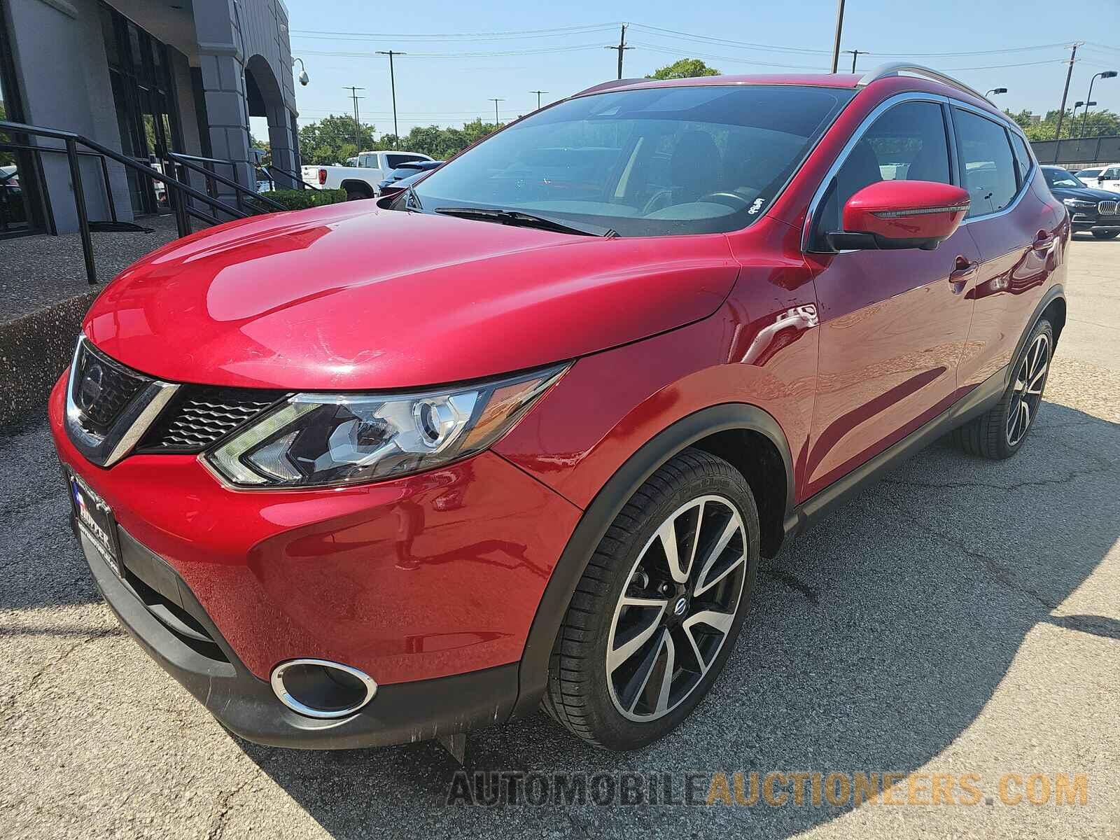 JN1BJ1CP2HW028334 Nissan Rogue Sport 2017