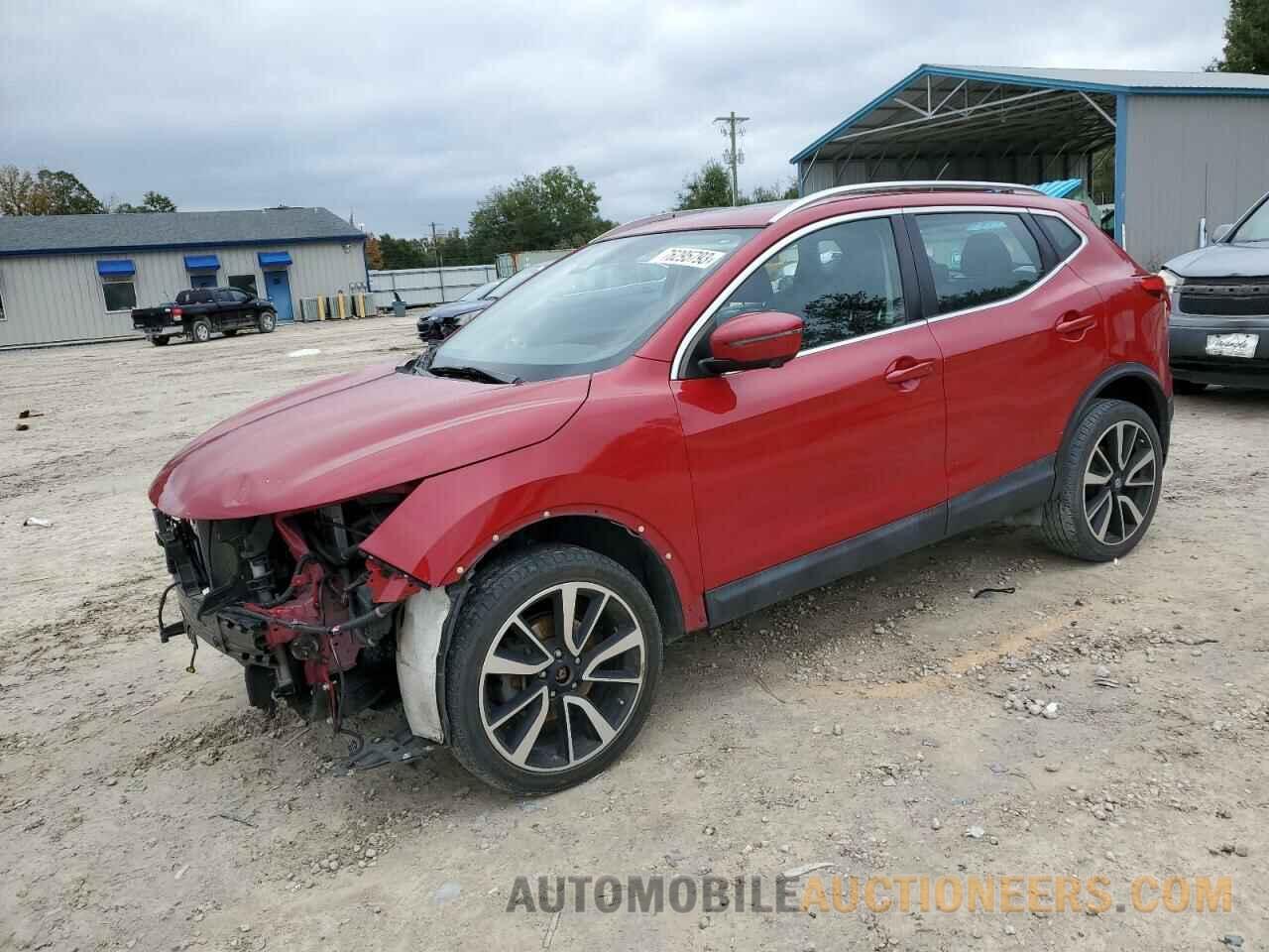 JN1BJ1CP2JW101773 NISSAN ROGUE 2018