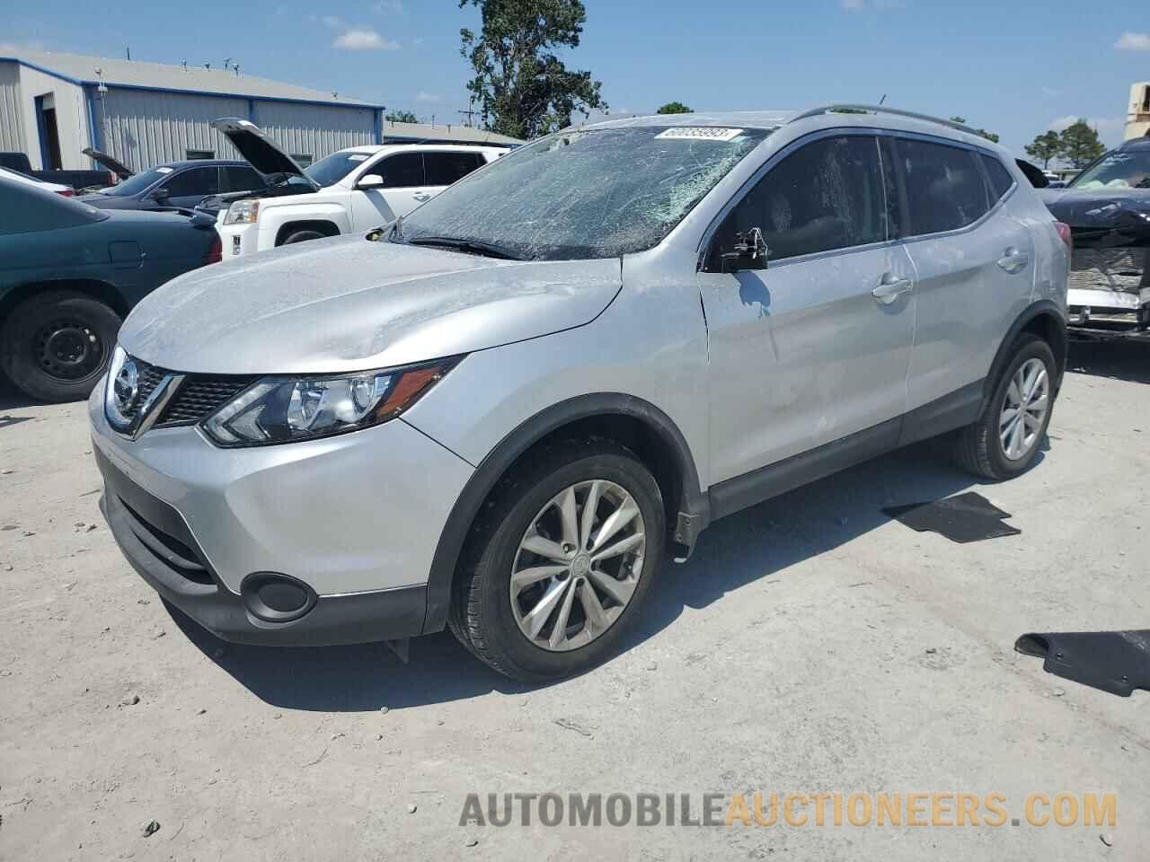 JN1BJ1CP2JW109484 NISSAN ROGUE 2018