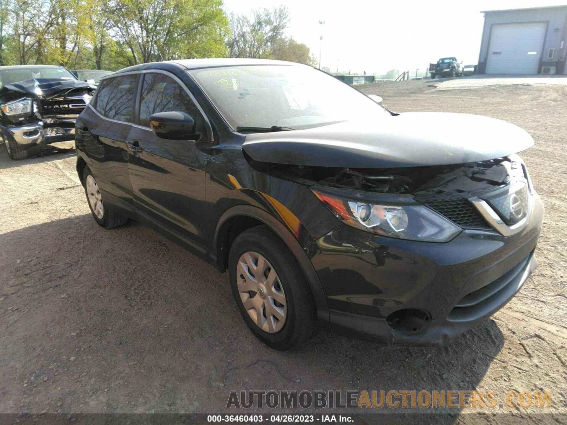 JN1BJ1CP2JW154506 NISSAN ROGUE SPORT 2018