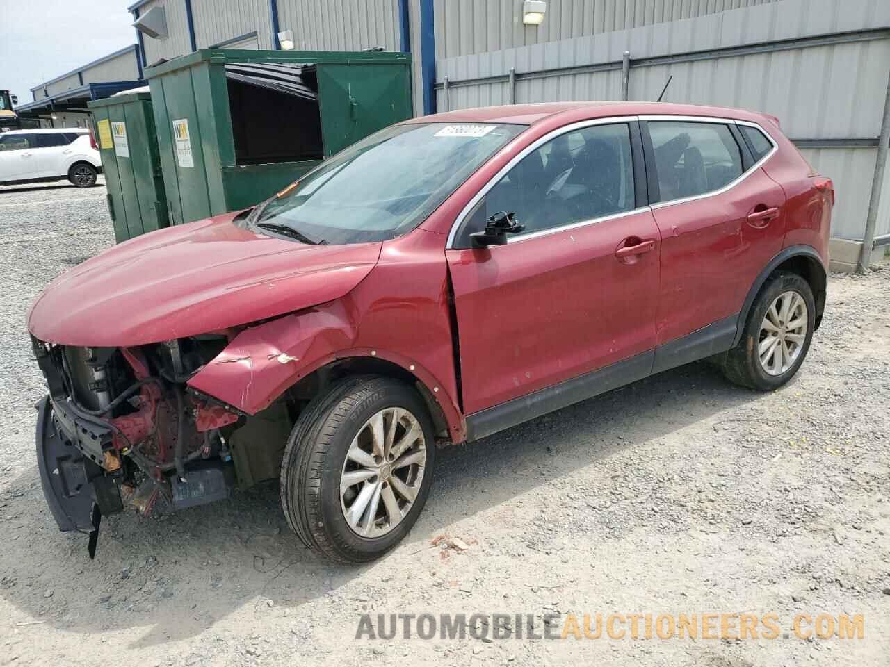 JN1BJ1CP2JW162525 NISSAN ROGUE 2018