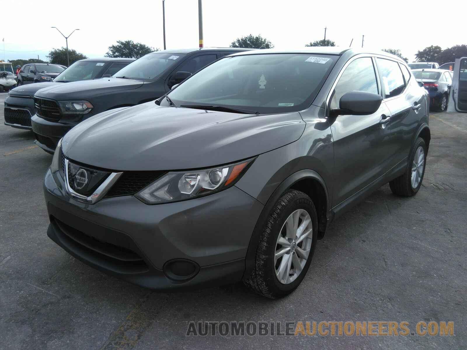 JN1BJ1CP2JW163528 Nissan Rogue Sport 2018