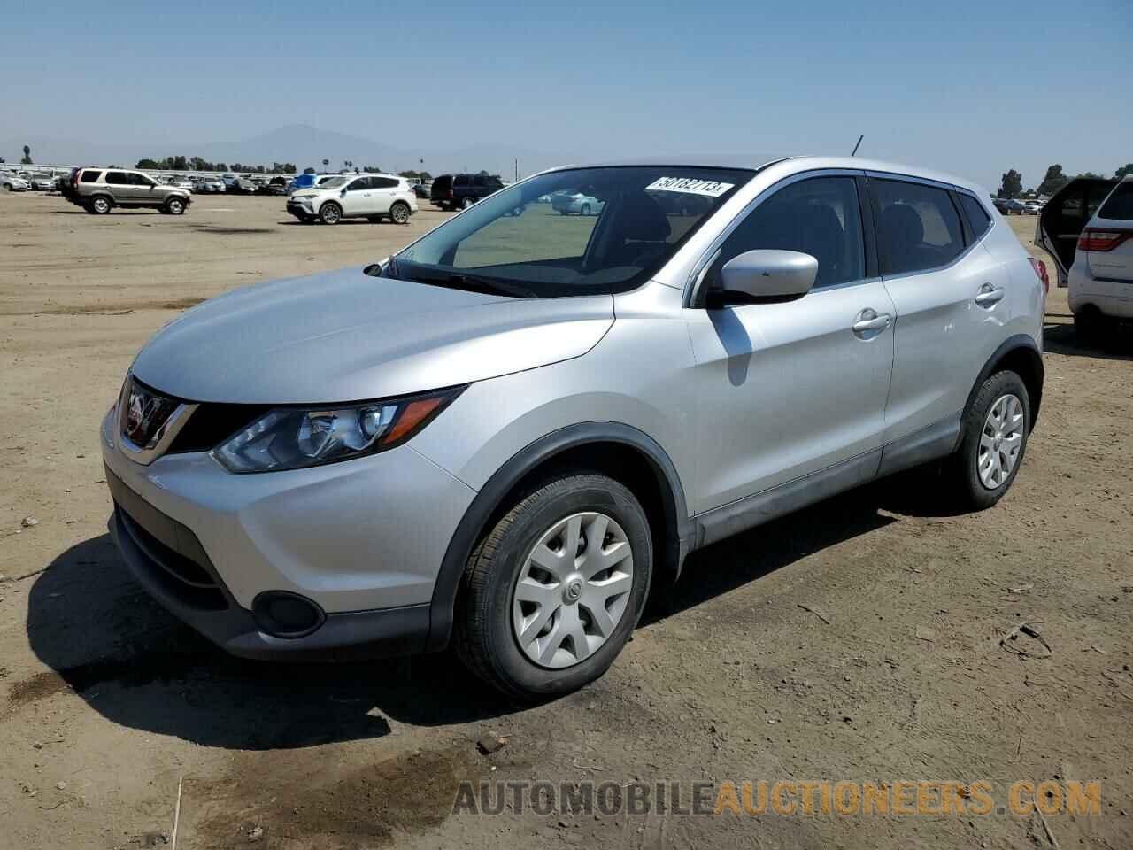 JN1BJ1CP2JW185464 NISSAN ROGUE 2018