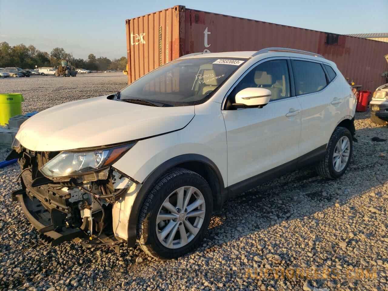 JN1BJ1CP2JW189269 NISSAN ROGUE 2018