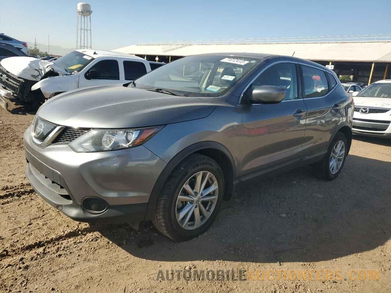 JN1BJ1CP3JW190396 NISSAN ROGUE 2018