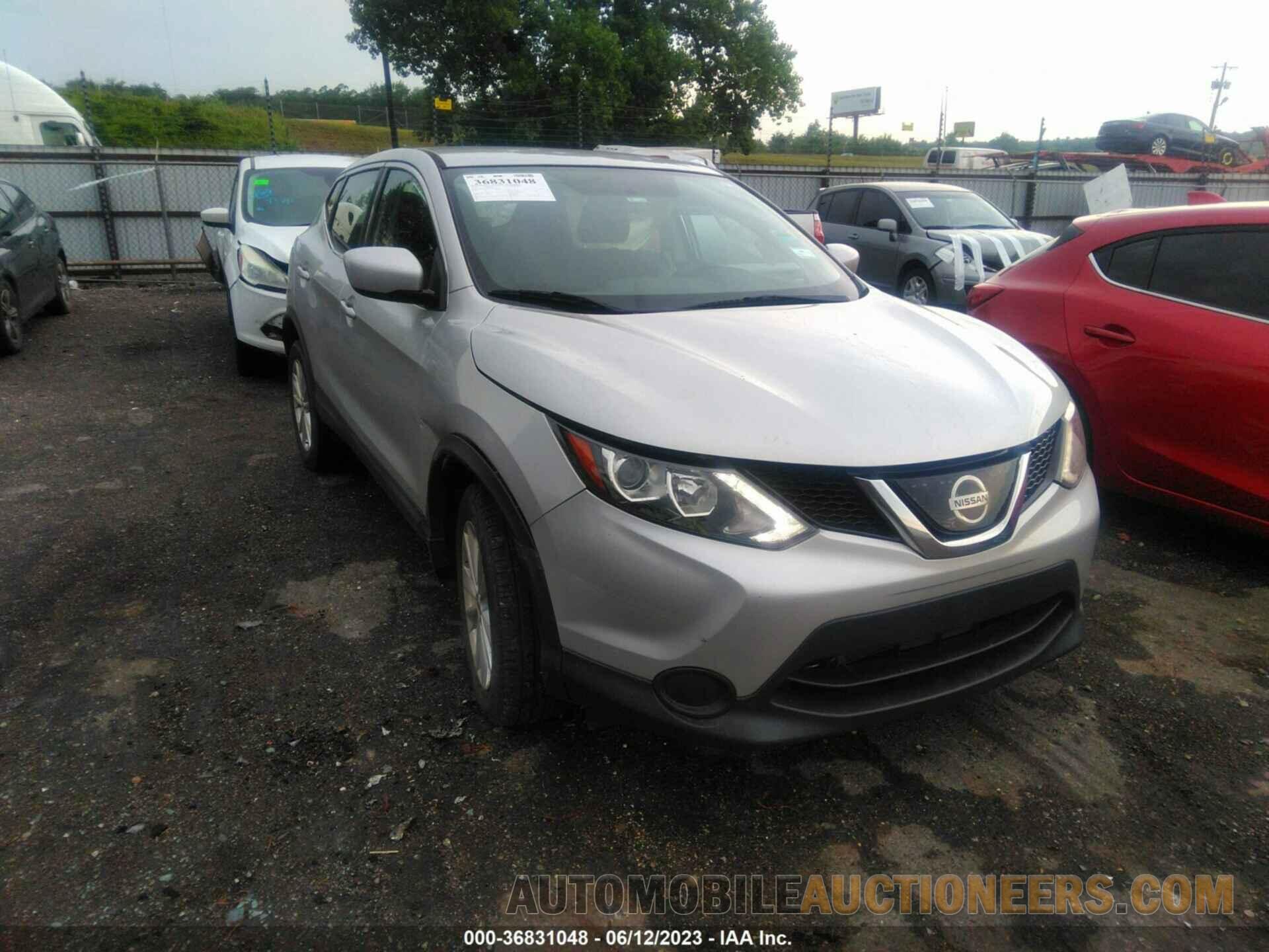 JN1BJ1CP3JW192519 NISSAN ROGUE SPORT 2018