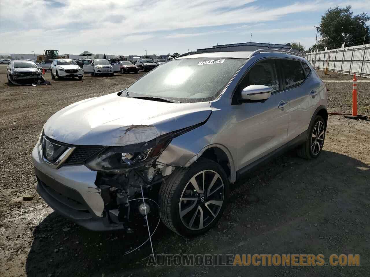 JN1BJ1CP3JW500983 NISSAN ROGUE 2018