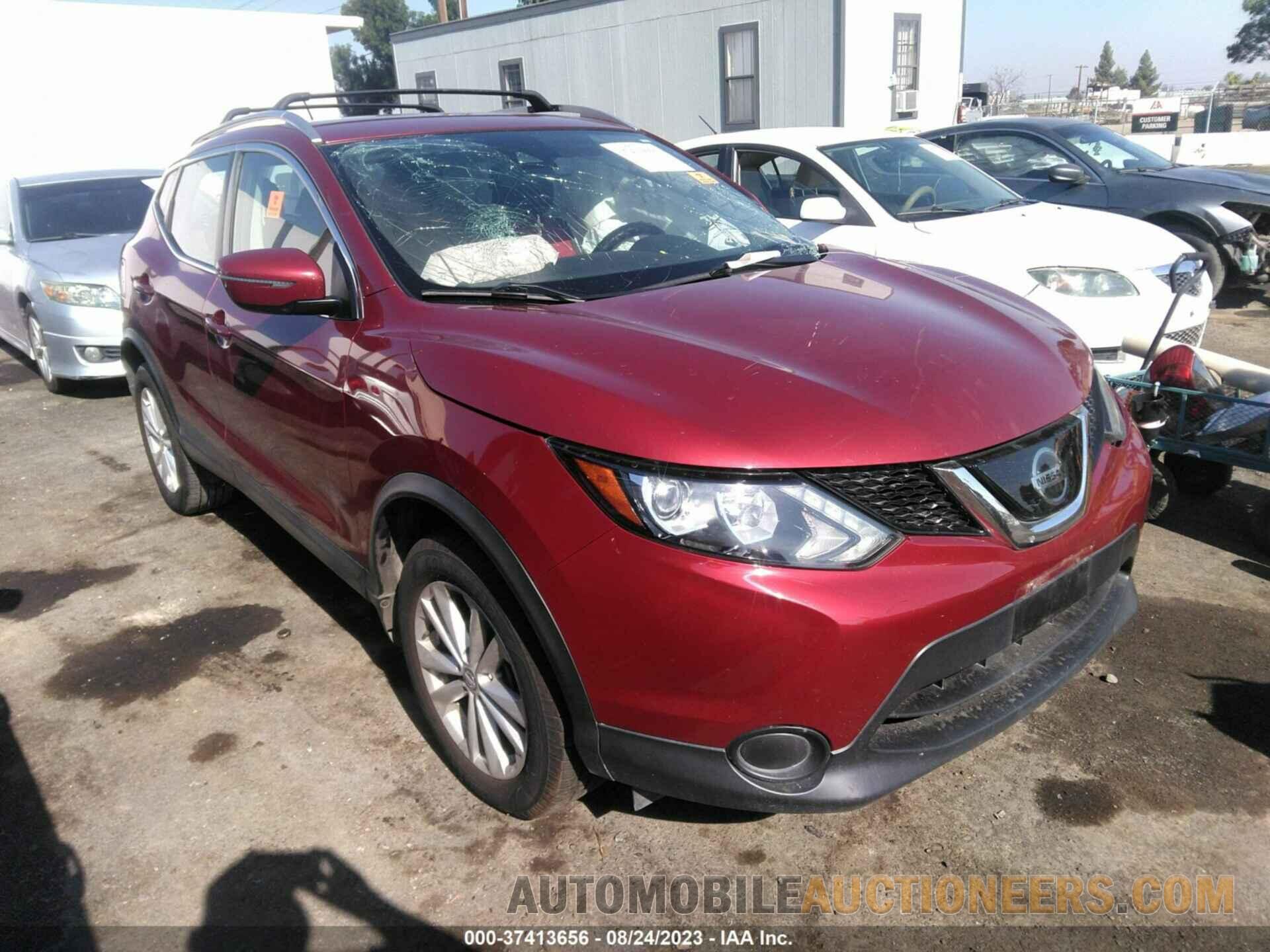 JN1BJ1CP3KW235676 NISSAN ROGUE SPORT 2019