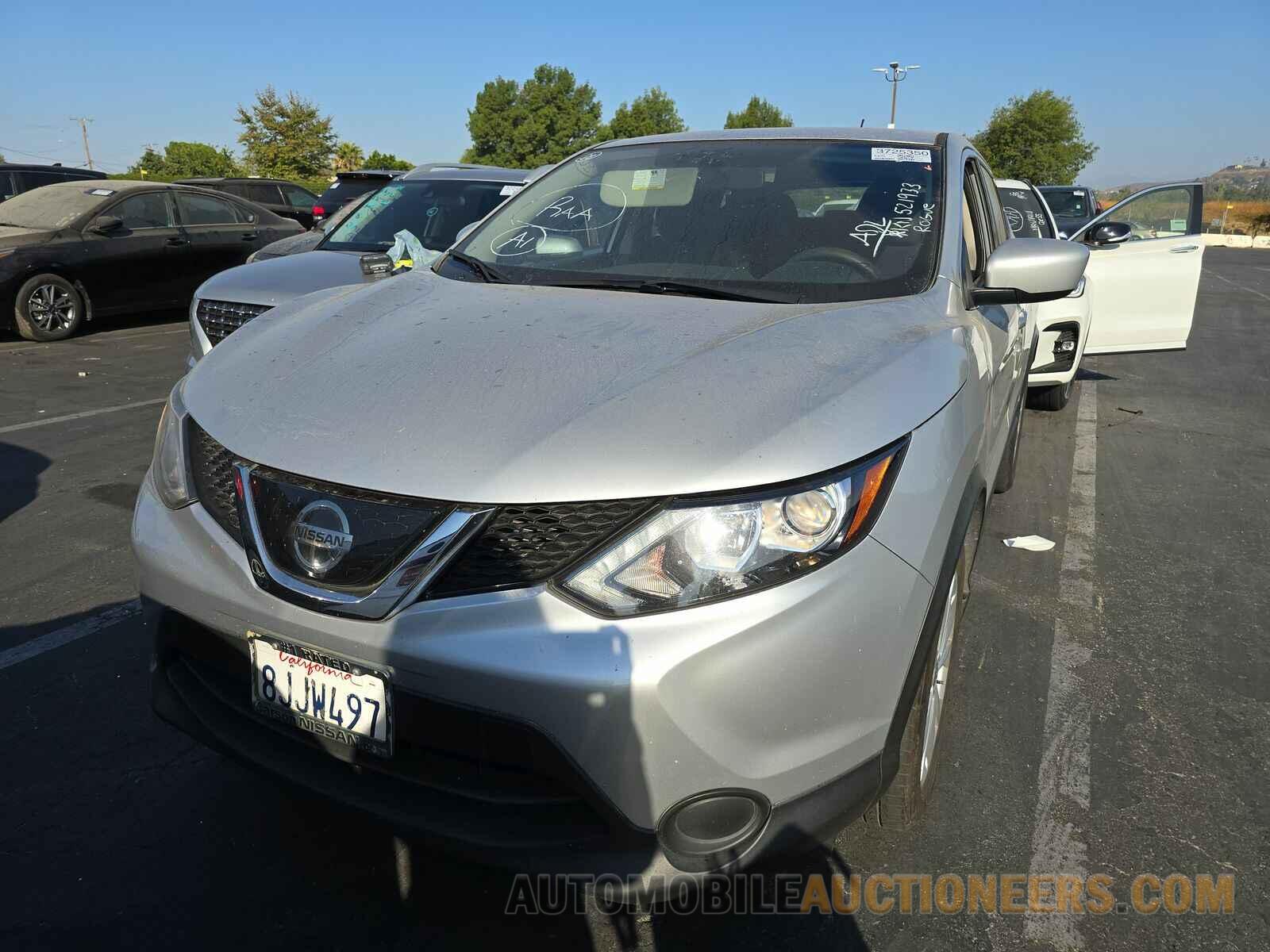 JN1BJ1CP3KW521933 Nissan Rogue Sport 2019