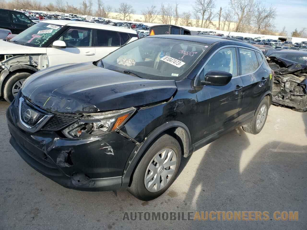 JN1BJ1CP4JW154393 NISSAN ROGUE 2018