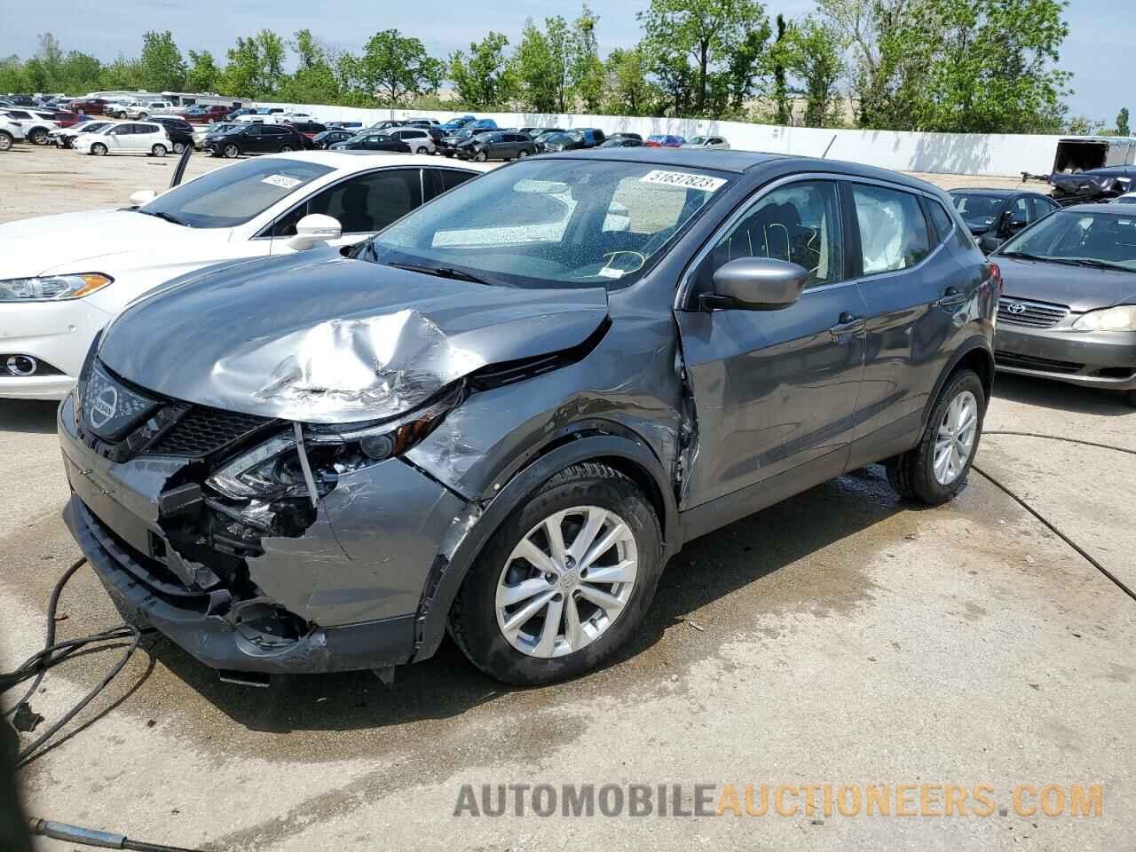 JN1BJ1CP4JW162056 NISSAN ROGUE 2018