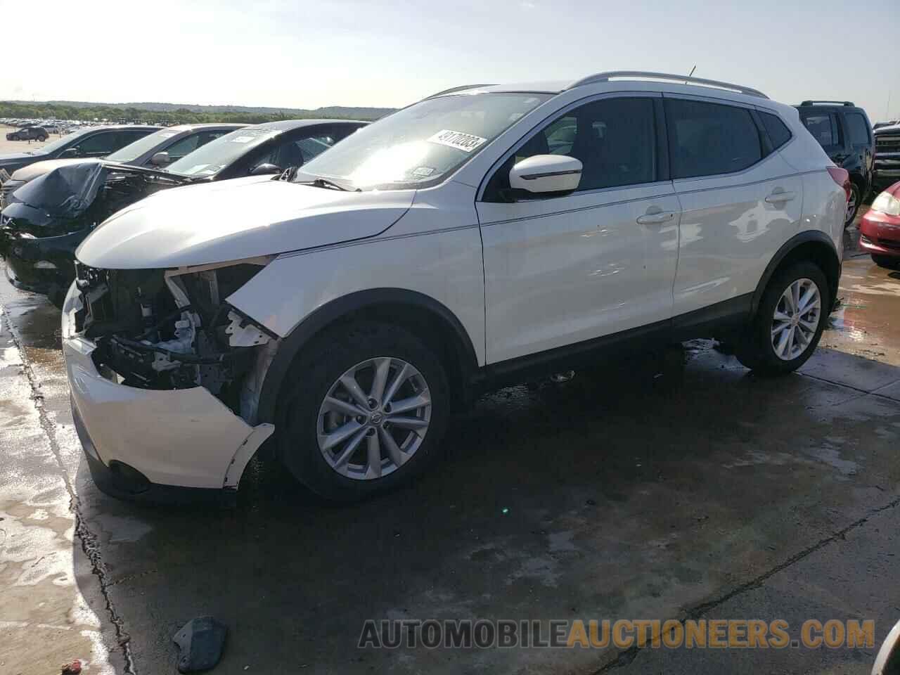 JN1BJ1CP4JW188382 NISSAN ROGUE 2018