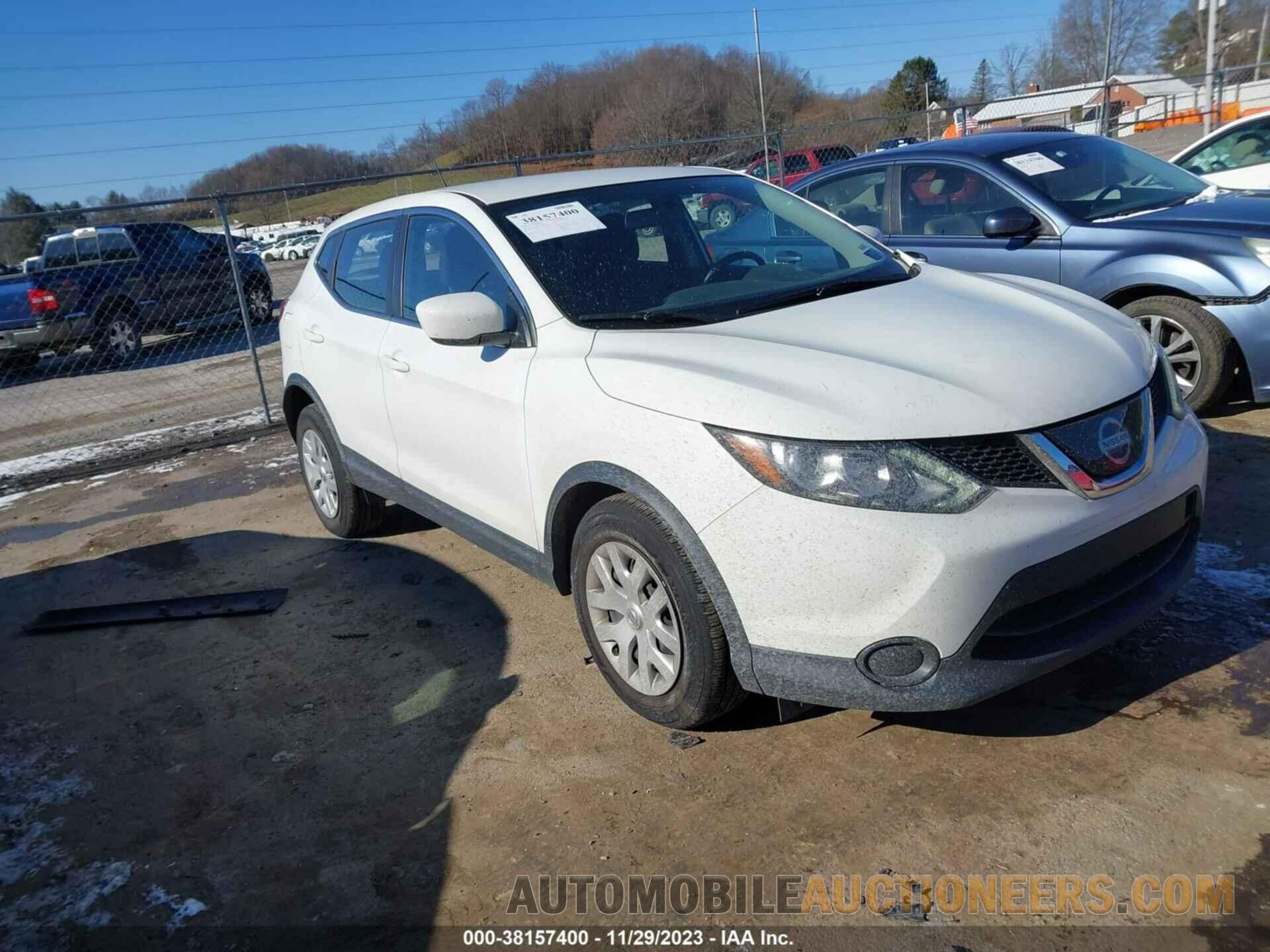 JN1BJ1CP4KW214383 NISSAN ROGUE SPORT 2019