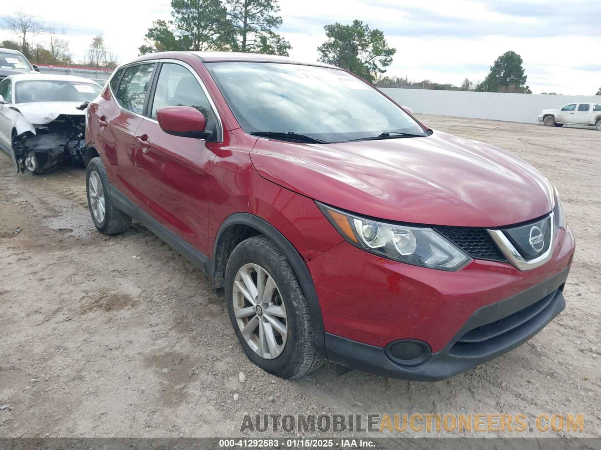 JN1BJ1CP4KW242555 NISSAN ROGUE SPORT 2019