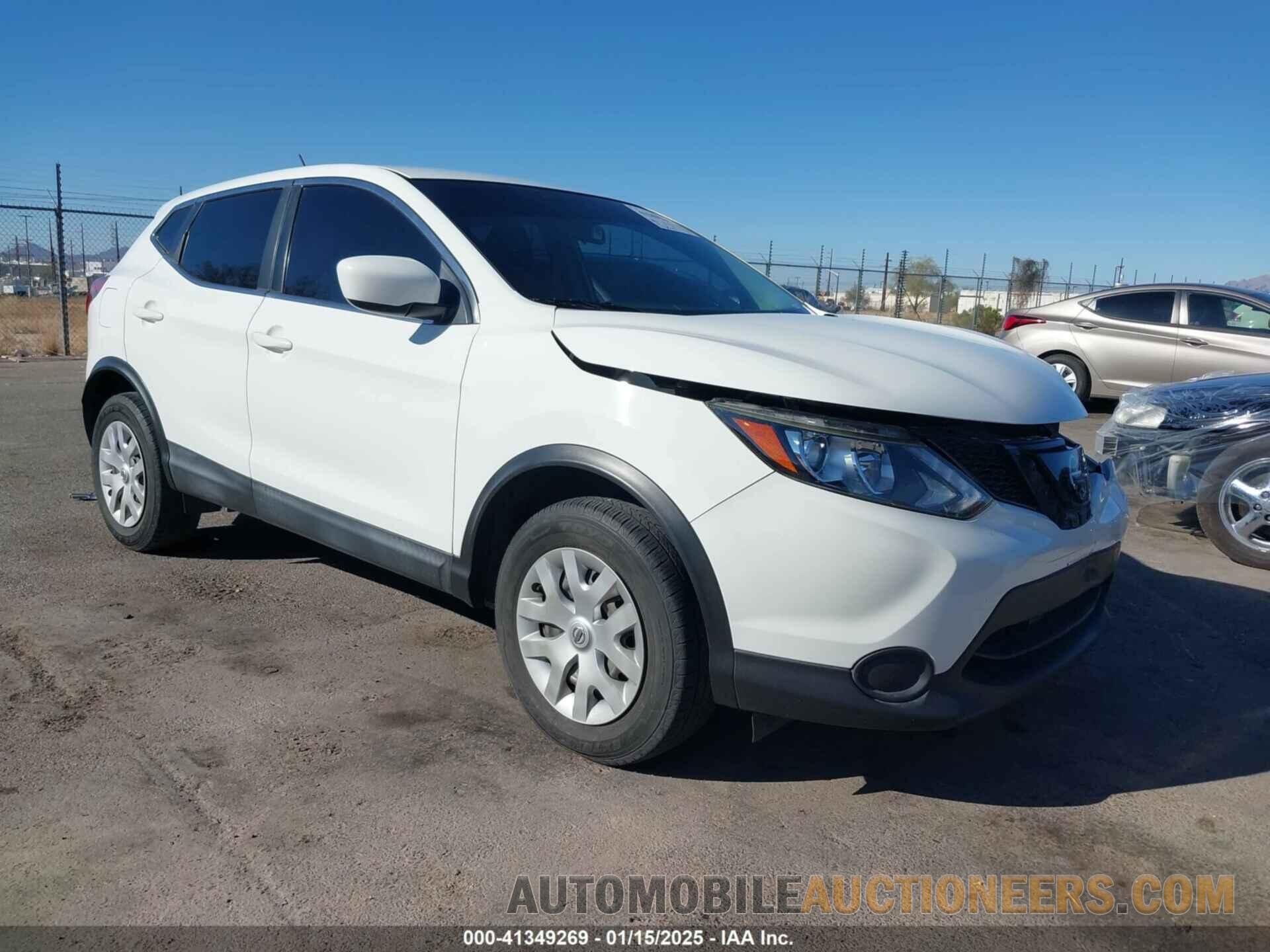 JN1BJ1CP5KW221942 NISSAN ROGUE SPORT 2019