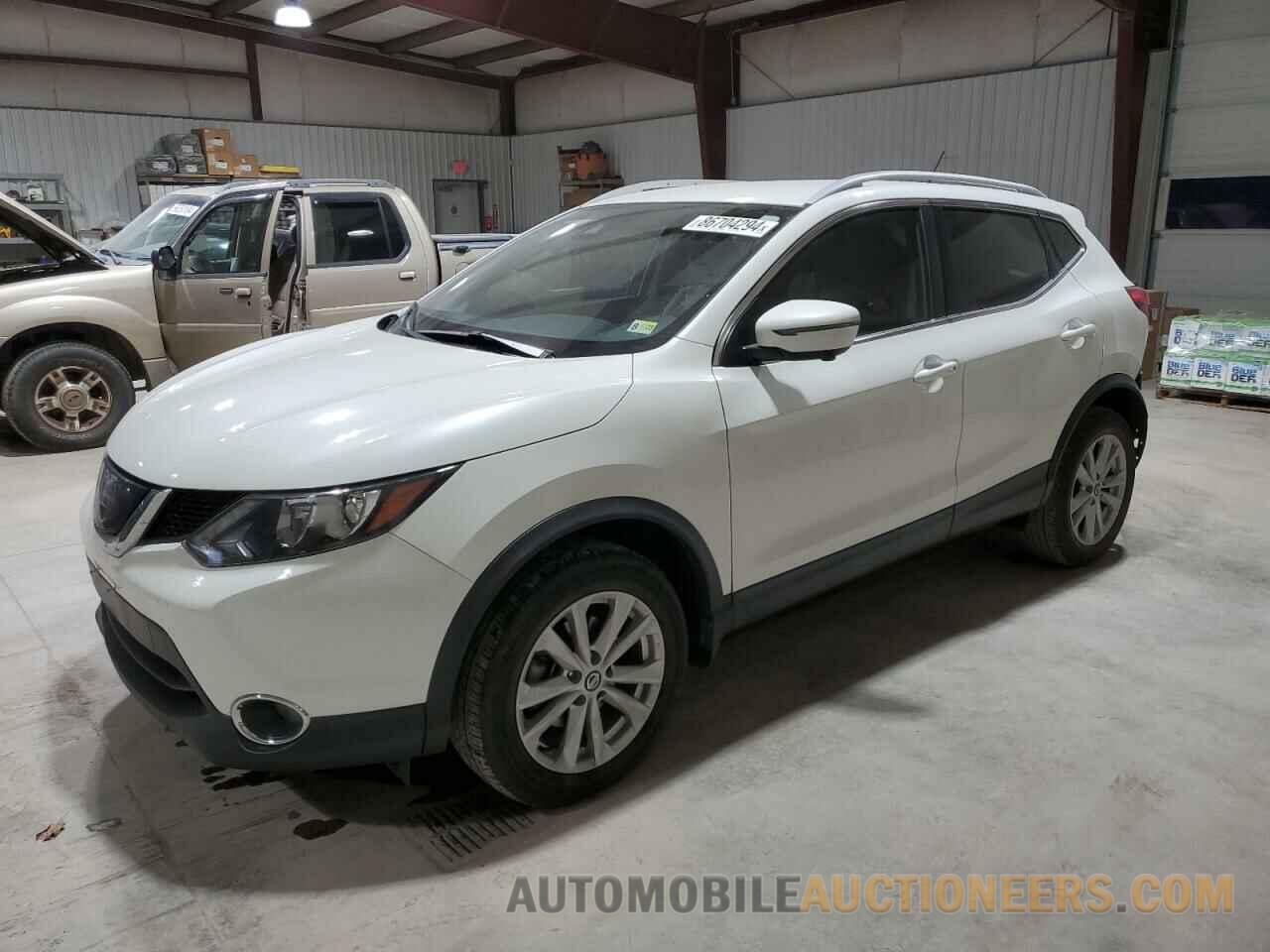 JN1BJ1CP5KW223030 NISSAN ROGUE 2019