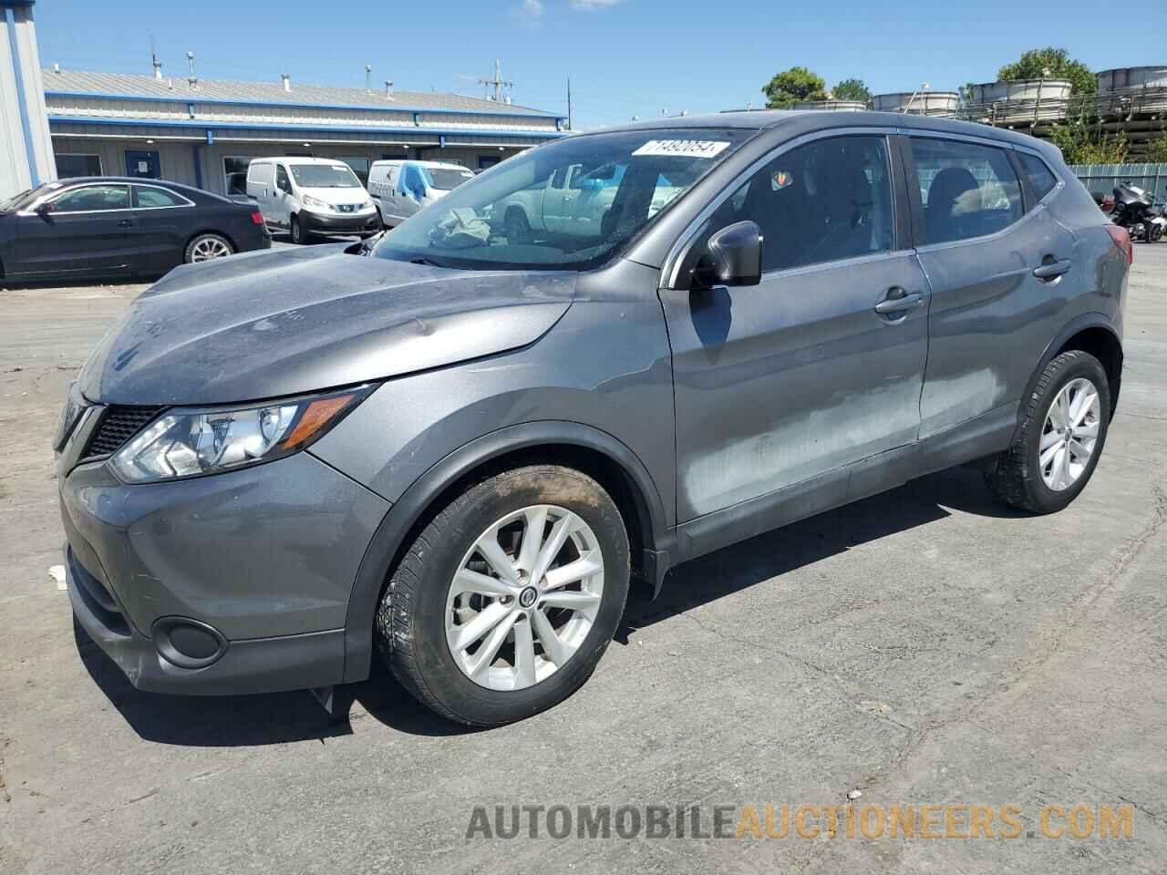 JN1BJ1CP5KW228759 NISSAN ROGUE 2019