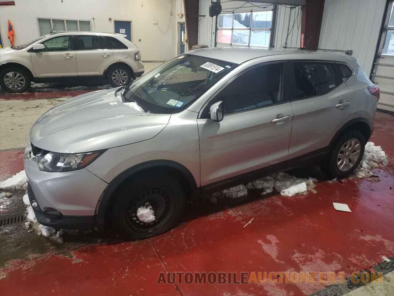 JN1BJ1CP5KW523408 NISSAN ROGUE 2019