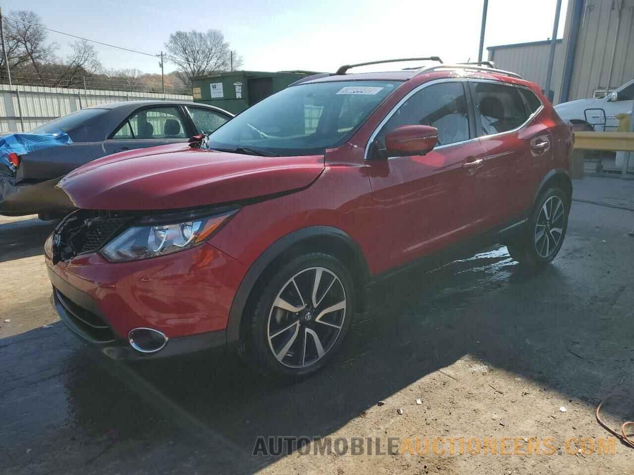 JN1BJ1CP6HW012895 NISSAN ROGUE 2017