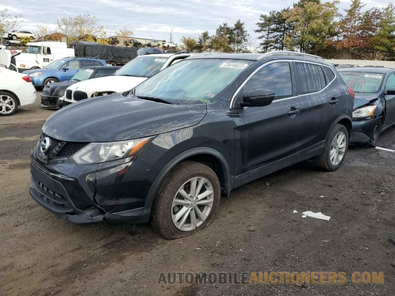 JN1BJ1CP6JW102070 NISSAN ROGUE 2018