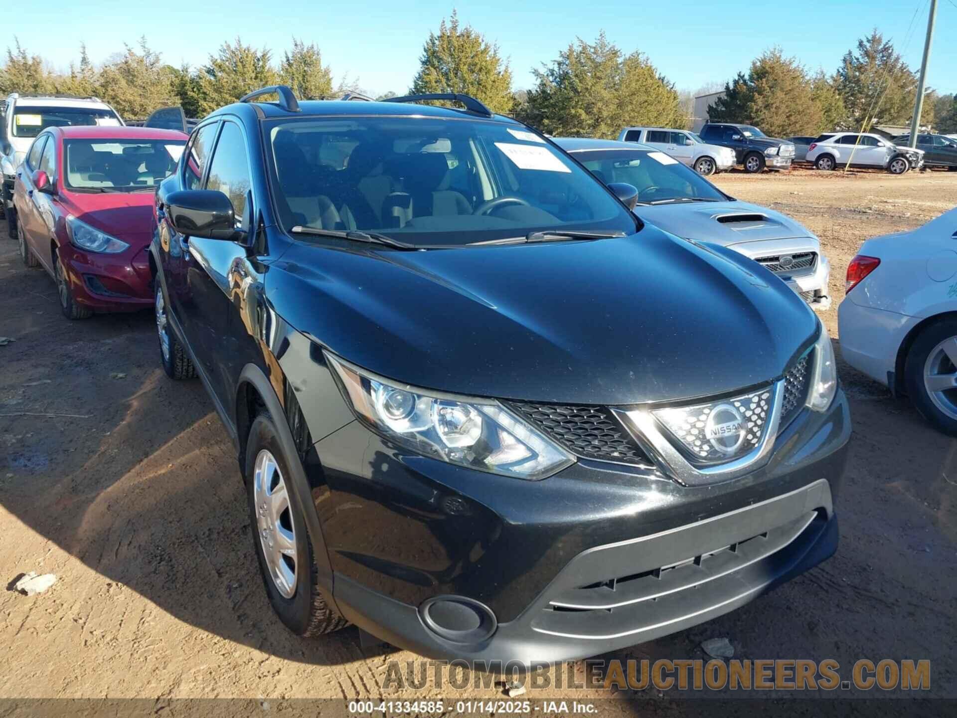 JN1BJ1CP6JW164598 NISSAN ROGUE SPORT 2018