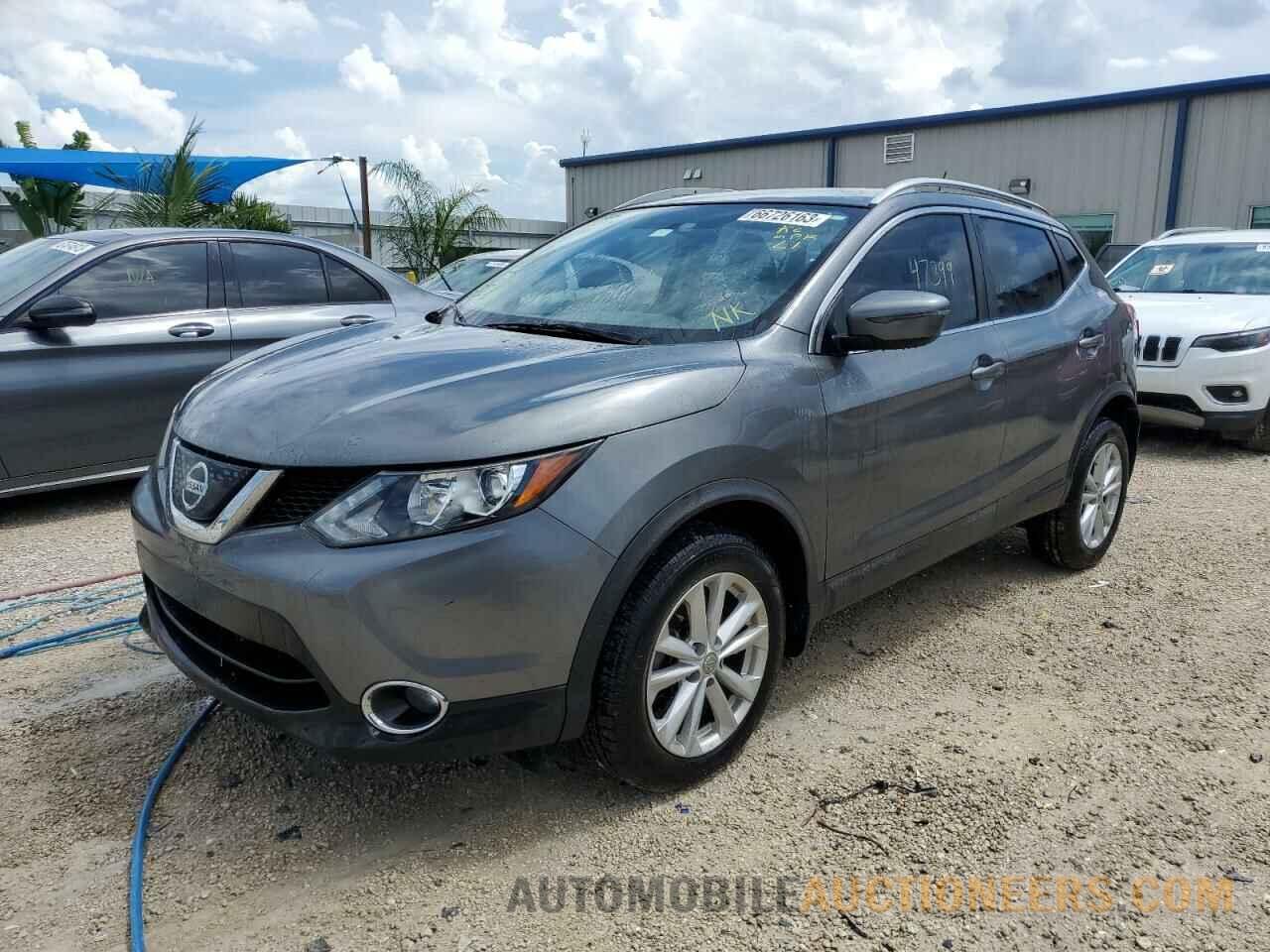 JN1BJ1CP7JW160771 NISSAN ROGUE 2018