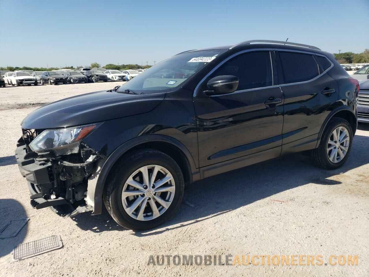 JN1BJ1CP7JW183905 NISSAN ROGUE 2018