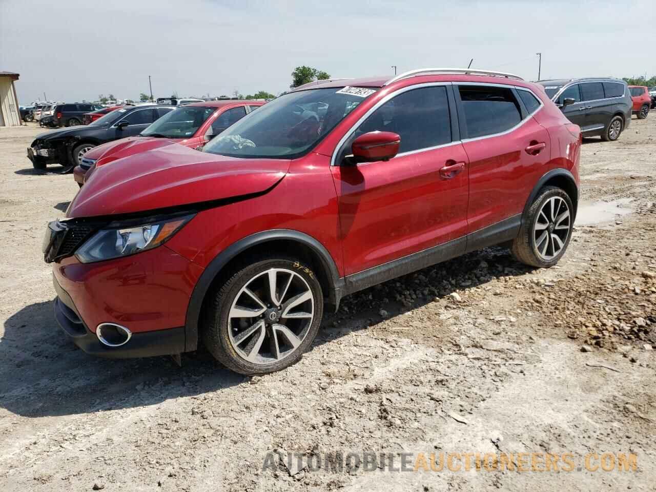 JN1BJ1CP7JW187078 NISSAN ROGUE 2018