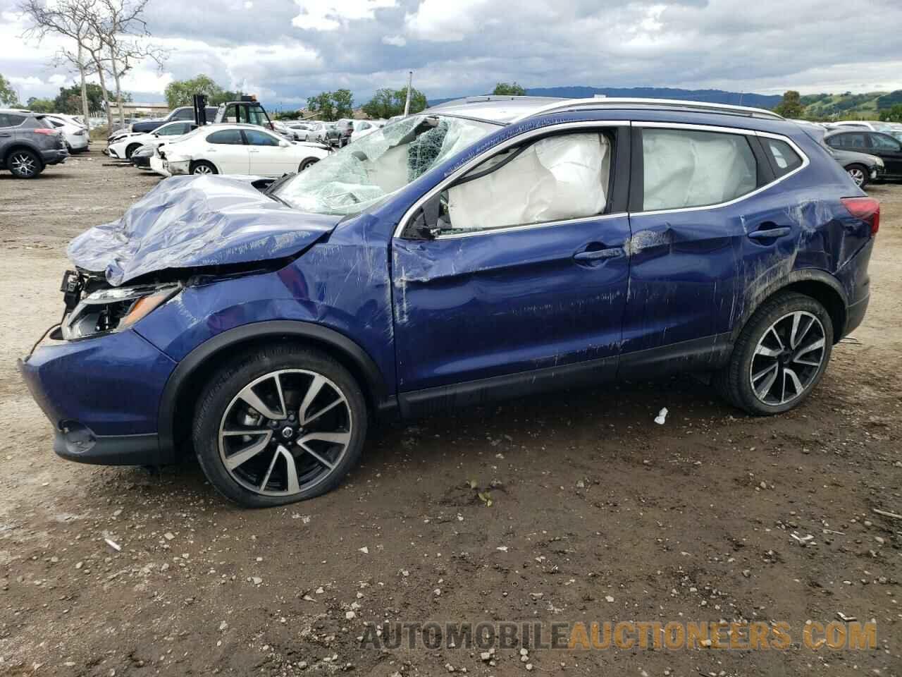 JN1BJ1CP7KW215625 NISSAN ROGUE 2019