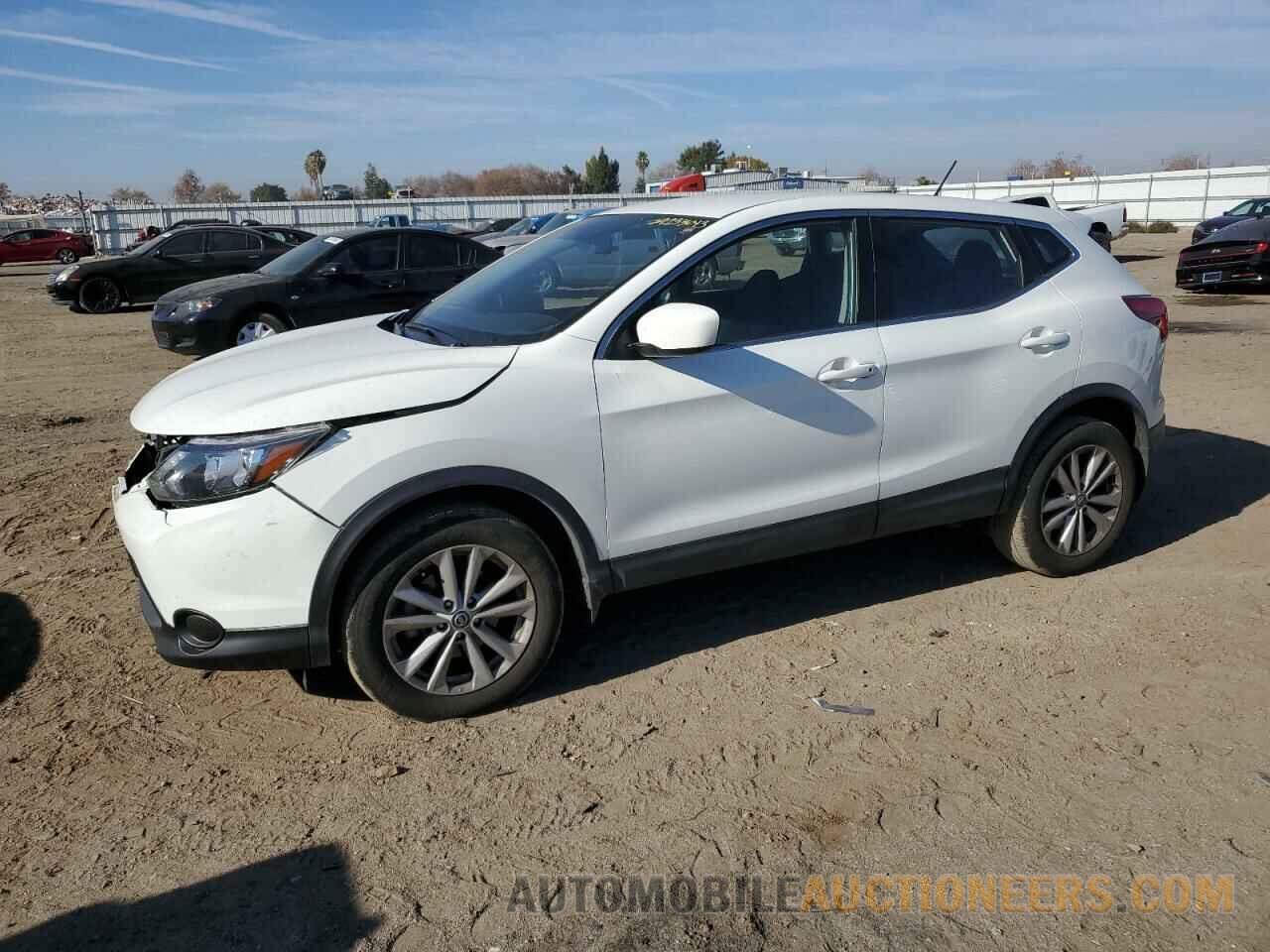 JN1BJ1CP7KW226687 NISSAN ROGUE 2019