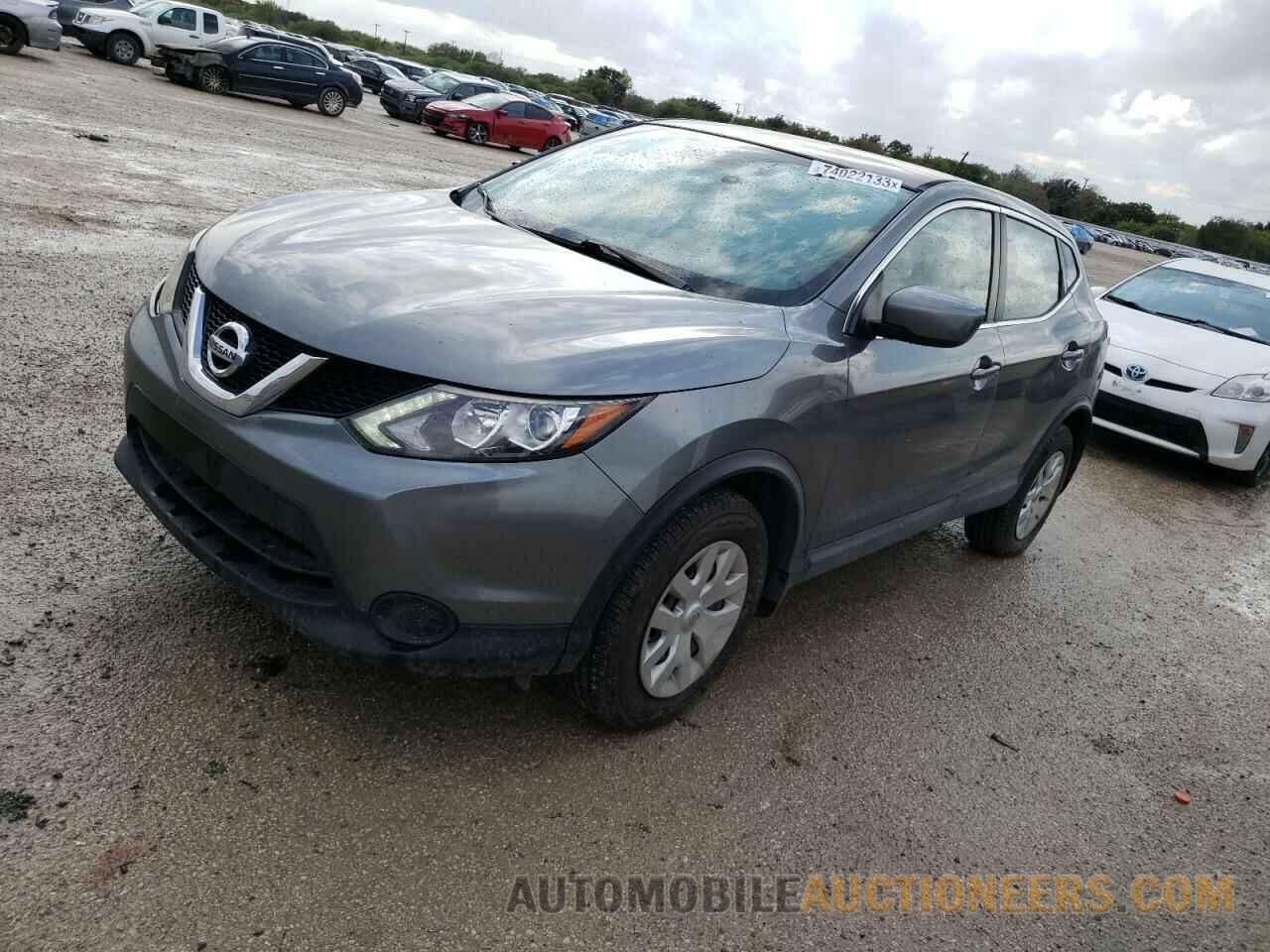 JN1BJ1CP8JW103849 NISSAN ROGUE 2018