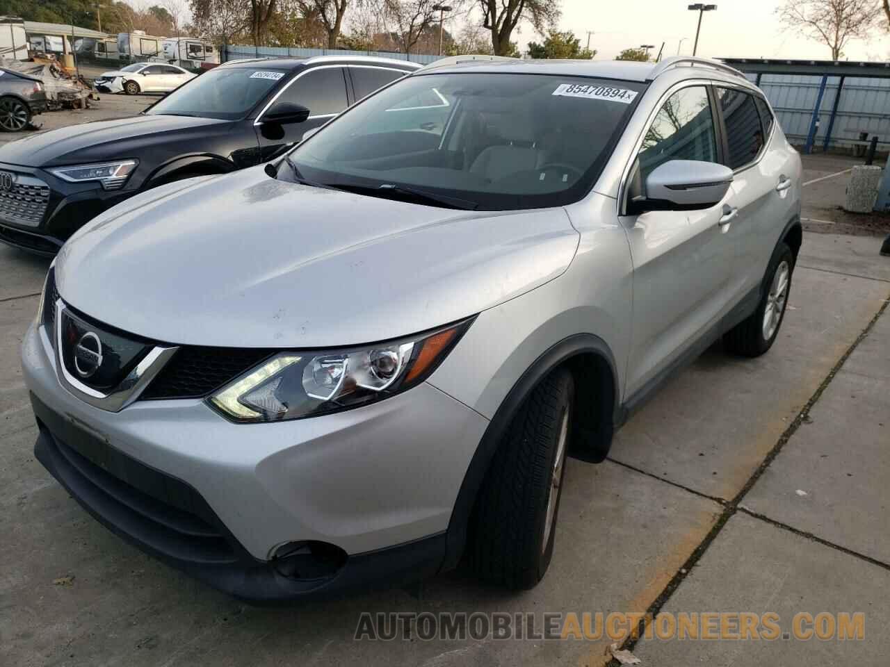 JN1BJ1CP8JW192953 NISSAN ROGUE 2018