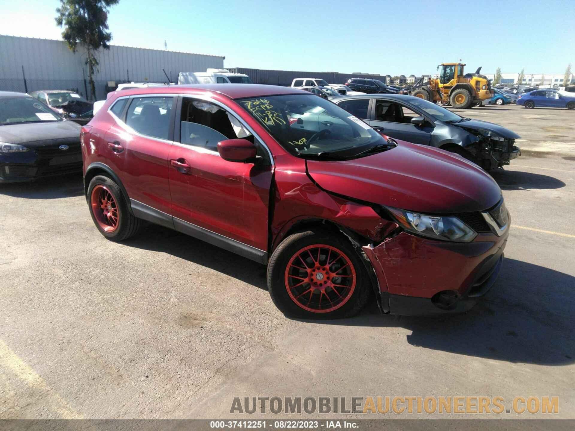 JN1BJ1CP8KW221207 NISSAN ROGUE SPORT 2019