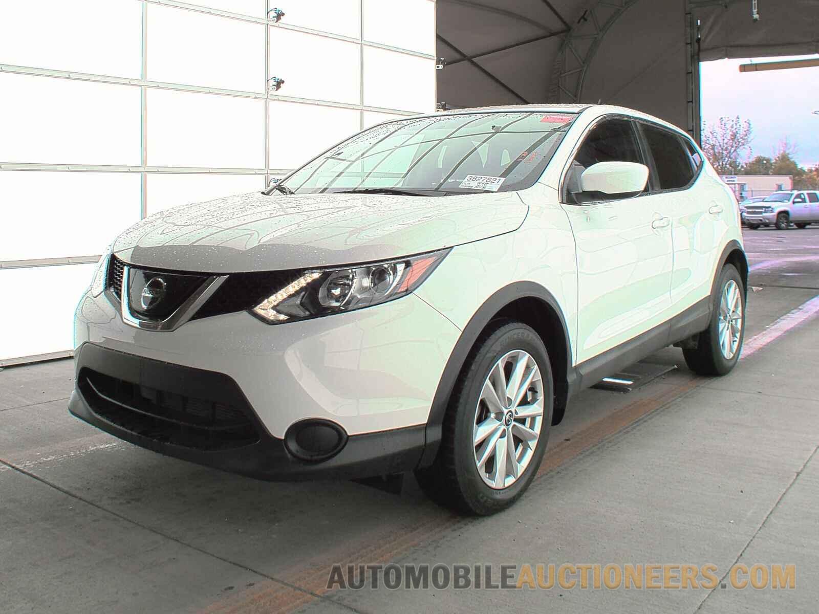 JN1BJ1CP8KW237567 Nissan Rogue Sport 2019