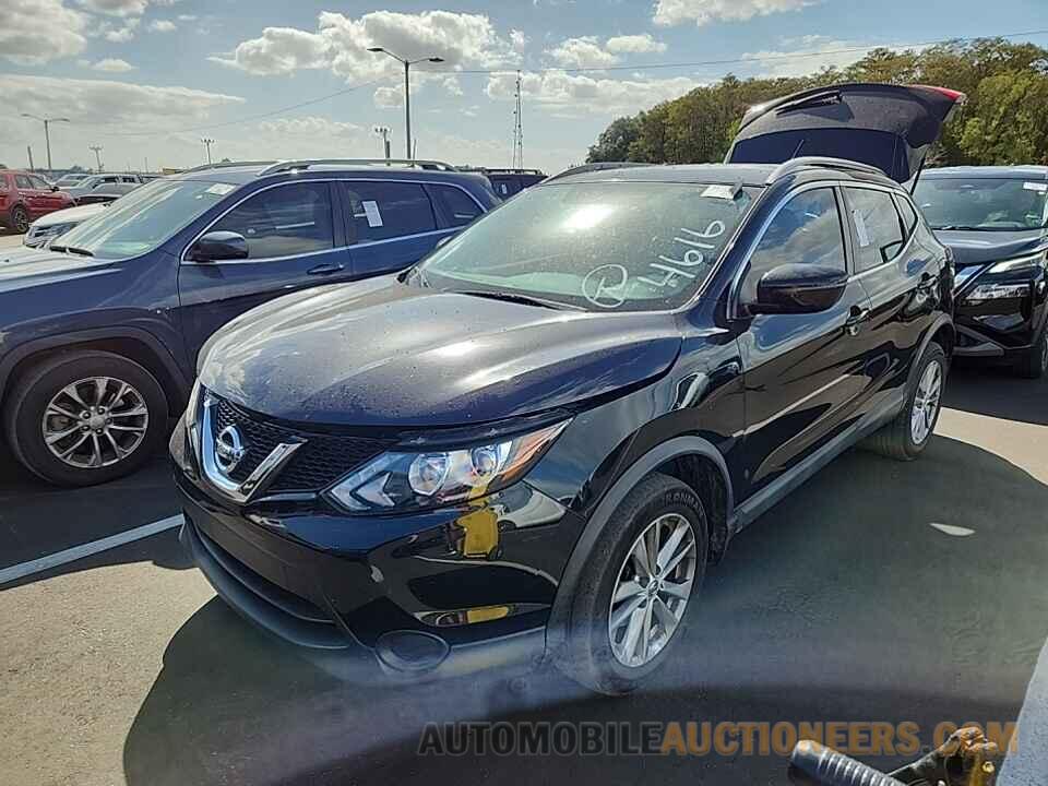 JN1BJ1CP9HW034616 Nissan Rogue Sport 2017