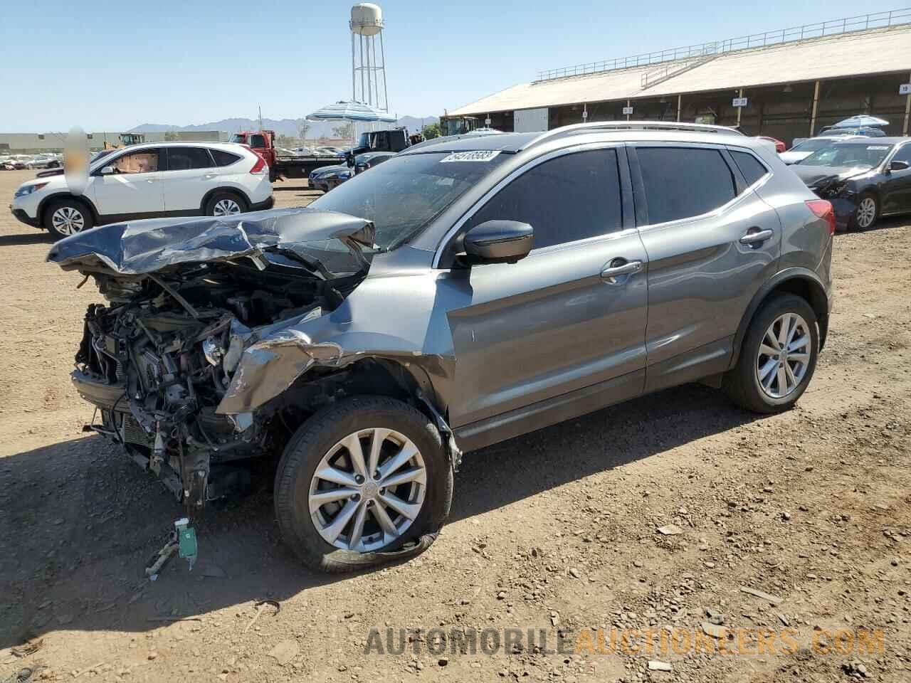 JN1BJ1CP9JW188538 NISSAN ROGUE 2018