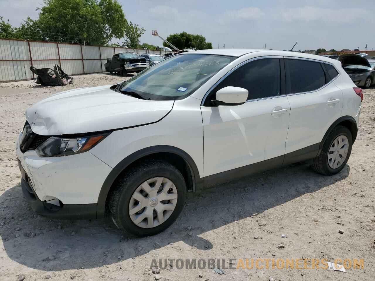 JN1BJ1CP9JW192363 NISSAN ROGUE 2018