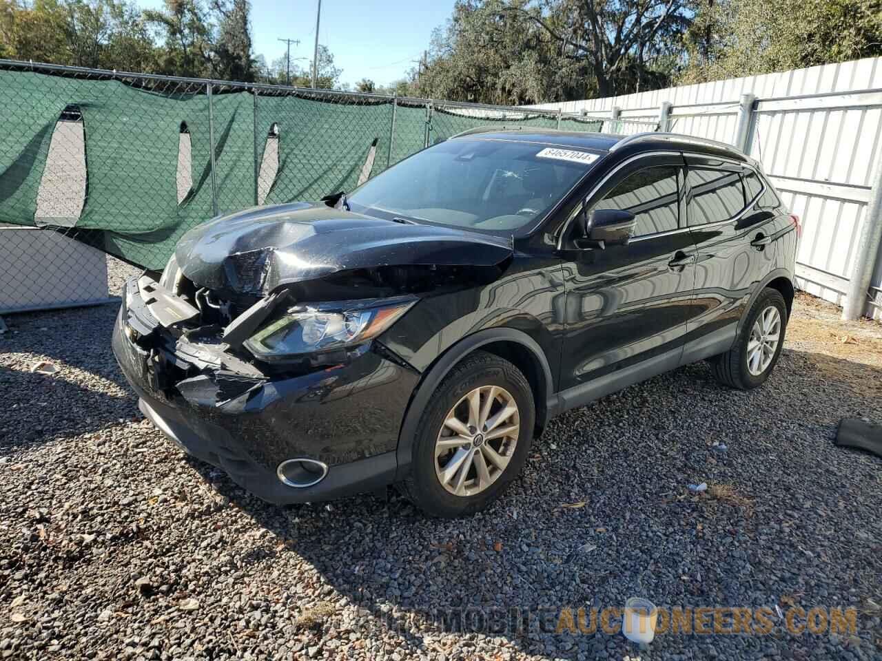 JN1BJ1CP9KW238209 NISSAN ROGUE 2019