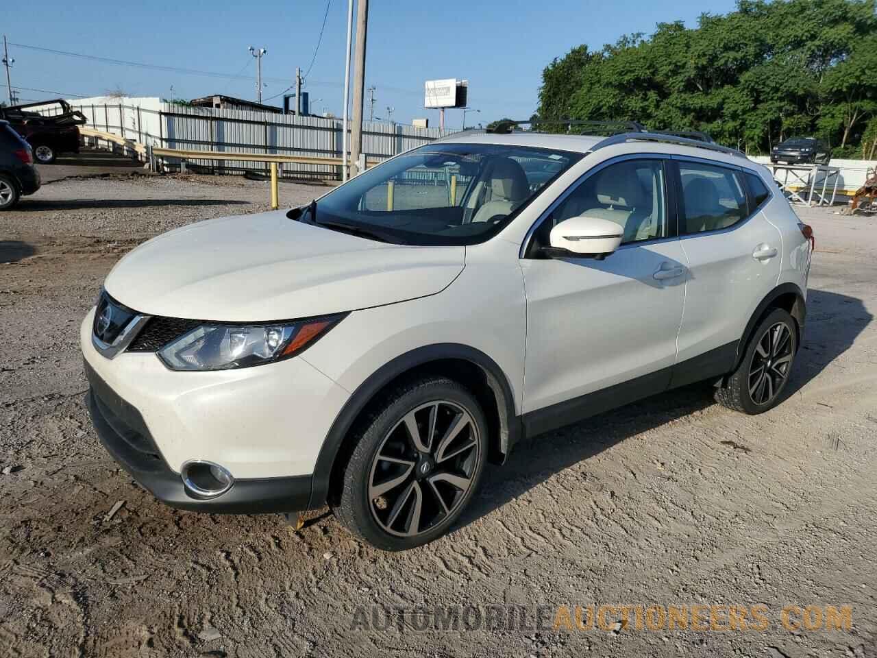 JN1BJ1CP9KW527560 NISSAN ROGUE 2019