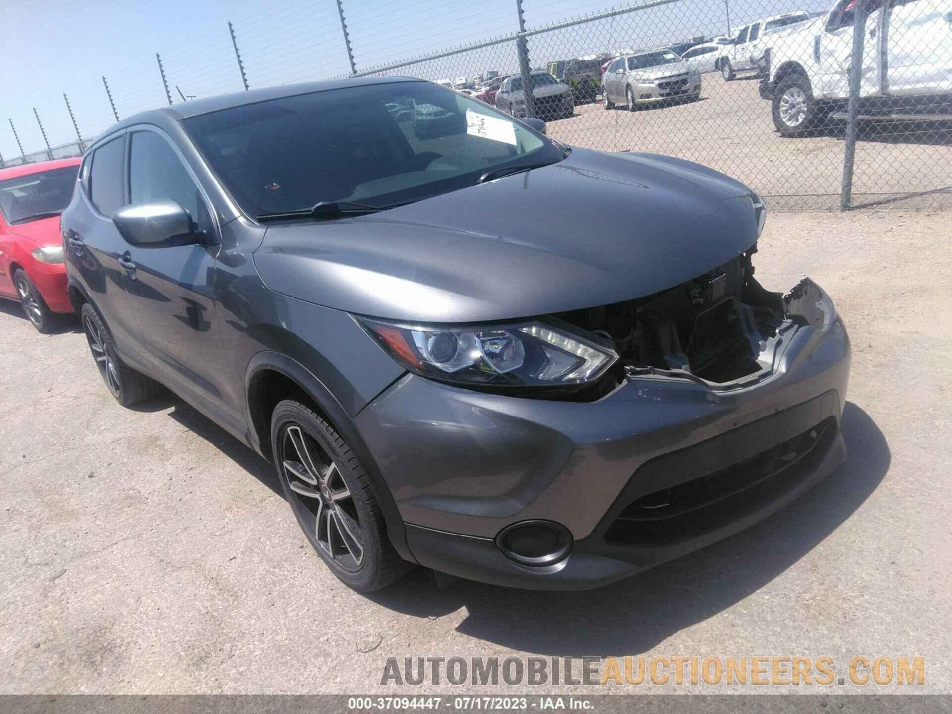 JN1BJ1CPOKW521386 NISSAN ROGUE SPORT 2019