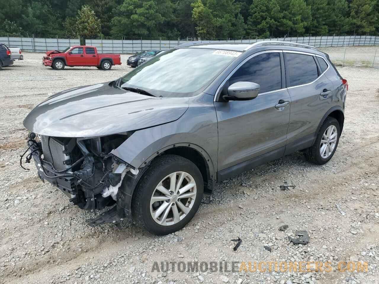 JN1BJ1CPXJW101617 NISSAN ROGUE 2018