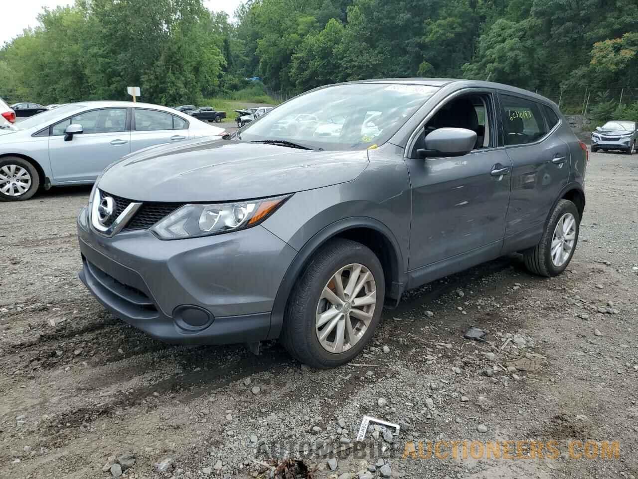 JN1BJ1CPXJW106672 NISSAN ROGUE 2018