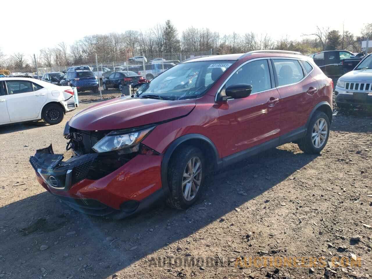 JN1BJ1CPXJW150977 NISSAN ROGUE 2018