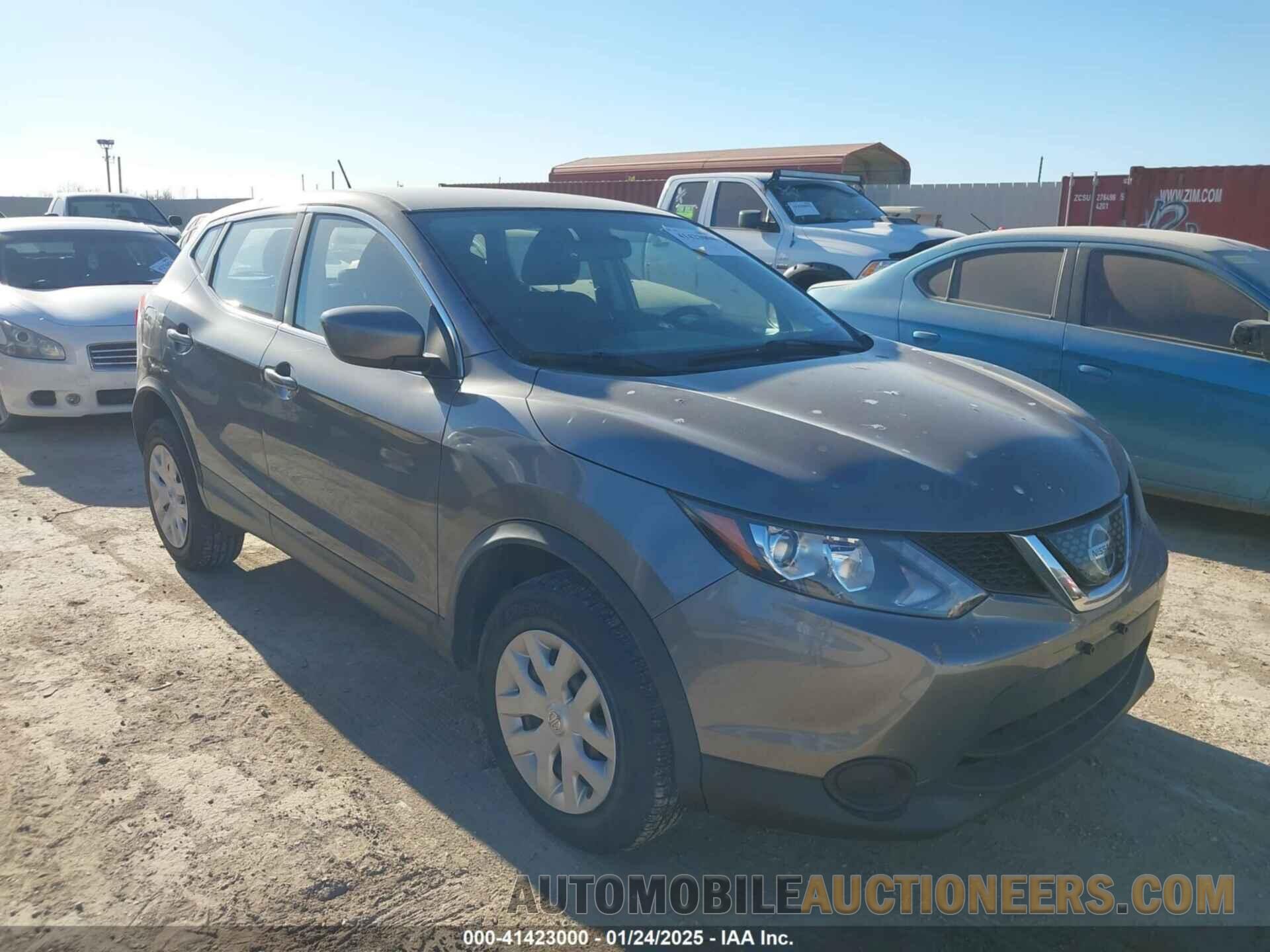 JN1BJ1CPXJW157251 NISSAN ROGUE SPORT 2018