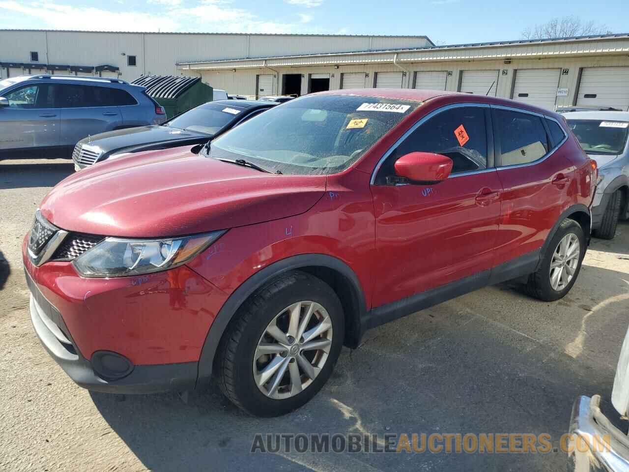 JN1BJ1CPXJW187592 NISSAN ROGUE 2018